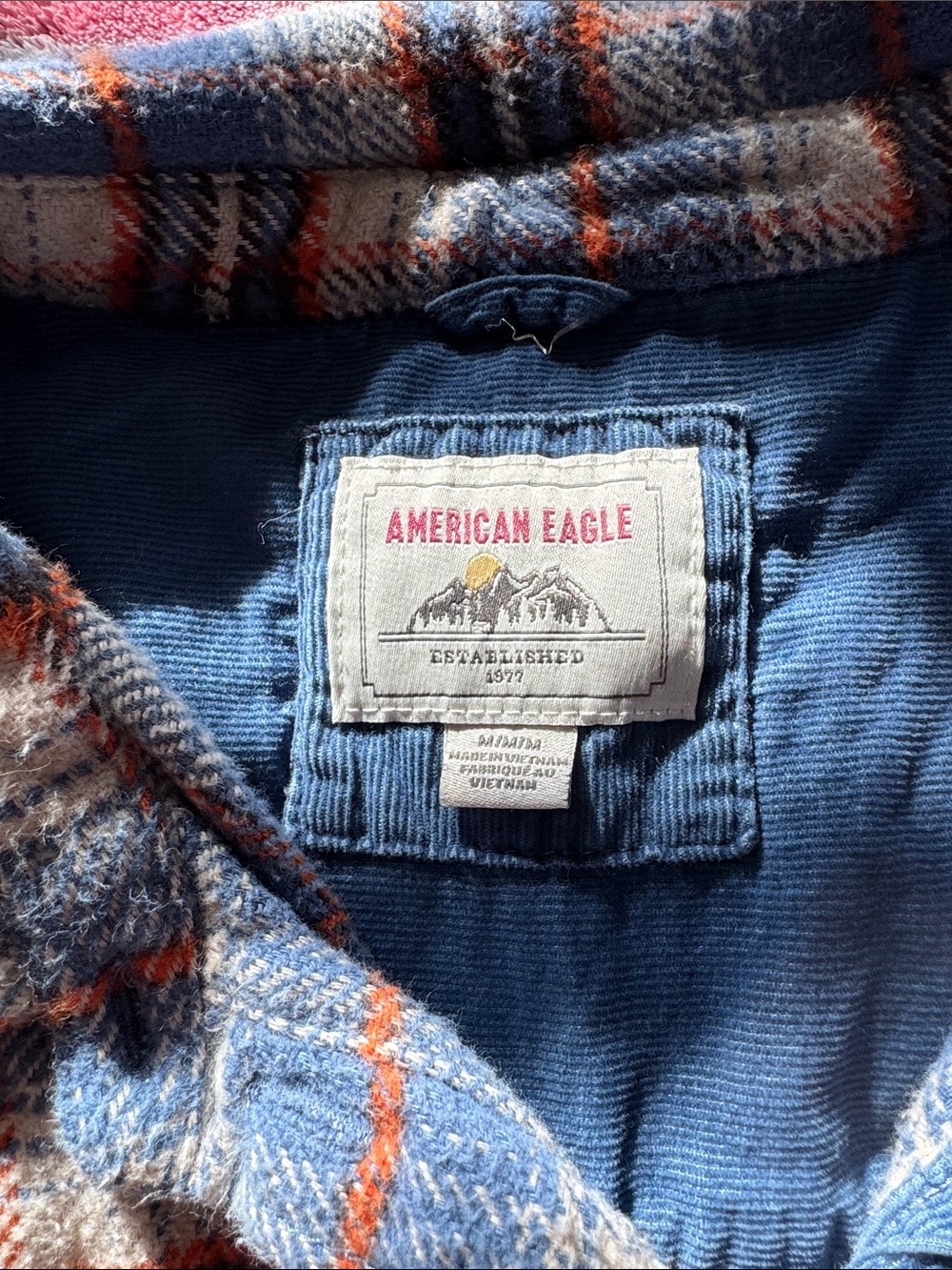 American Eagle Flannel - Picture 2 of 3